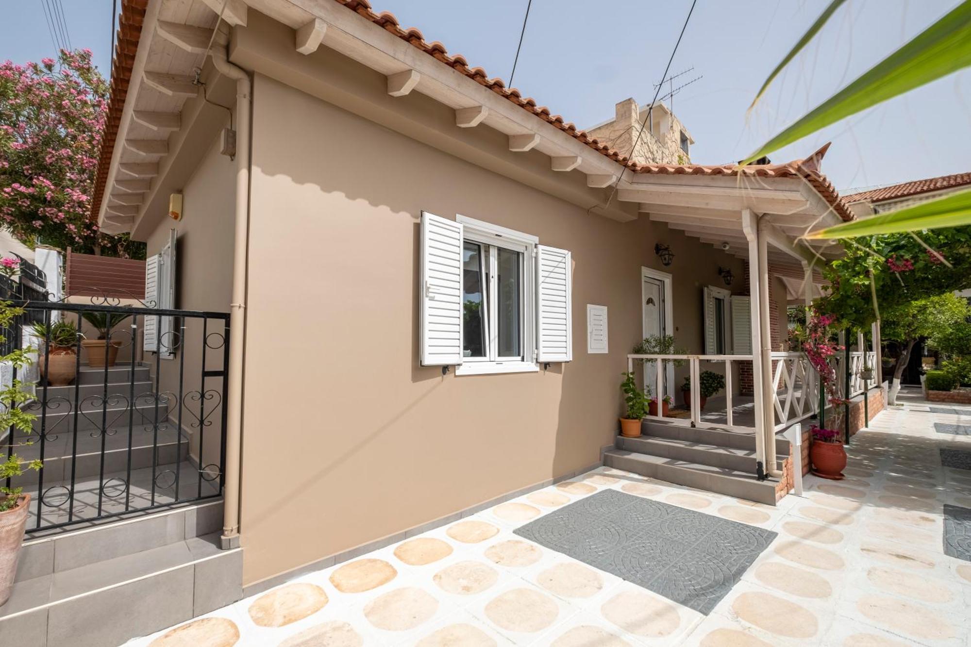 Oasis Home Tolón Exterior photo