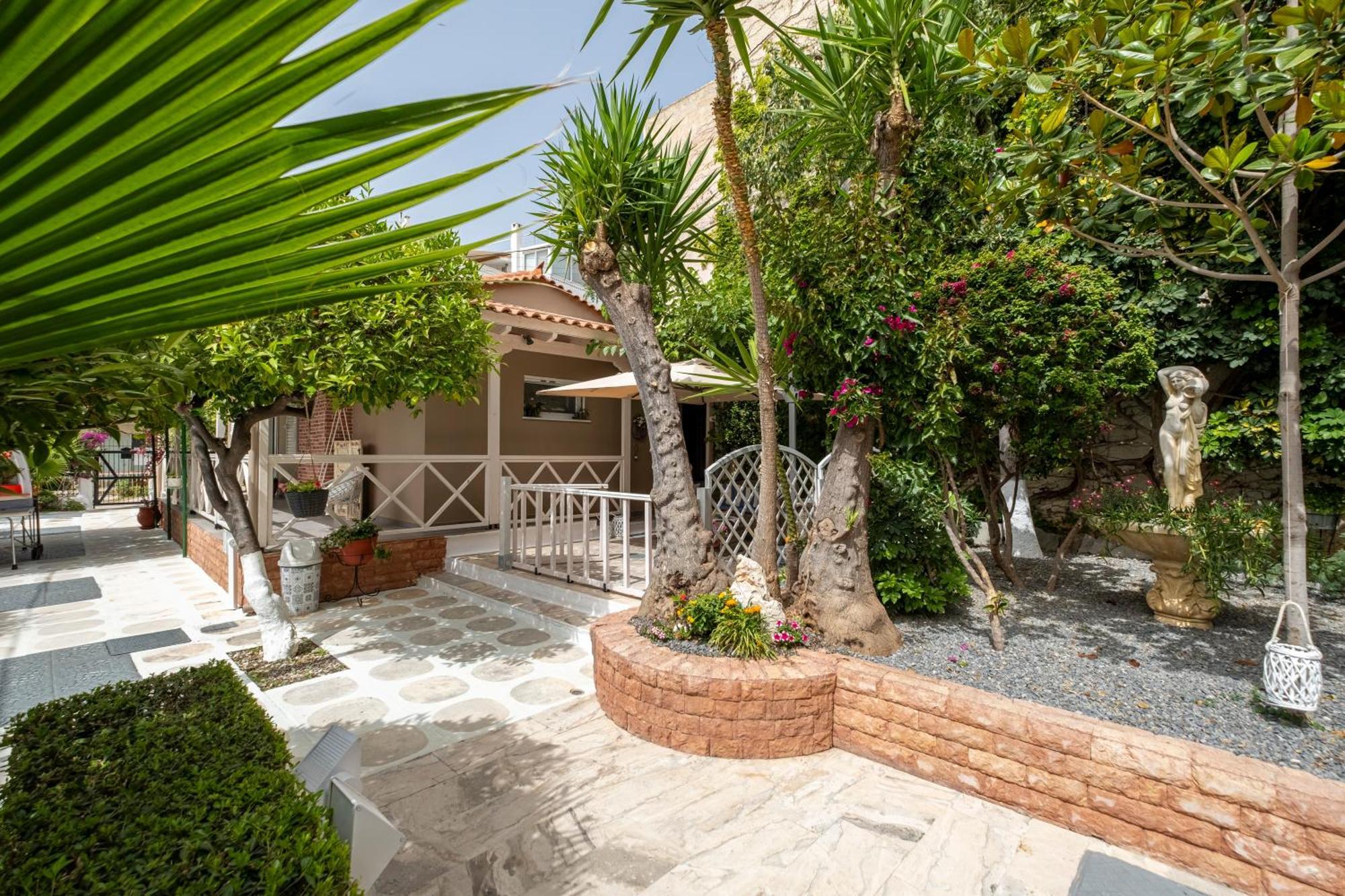 Oasis Home Tolón Exterior photo